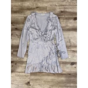 Aritzia silk wrap dress NWOT size 4
